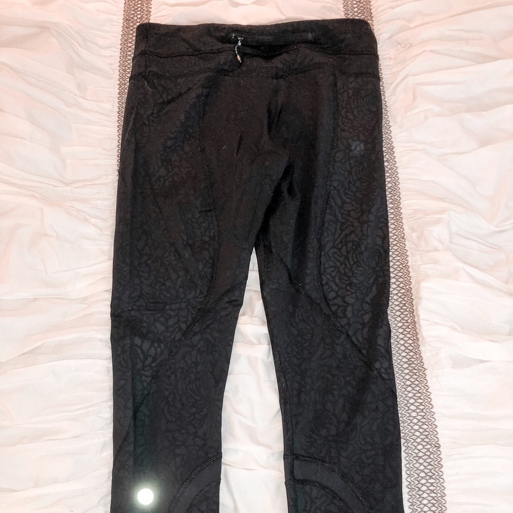 Soulcycle Lululemon Cropped Leggings - Picture 4 of 4
